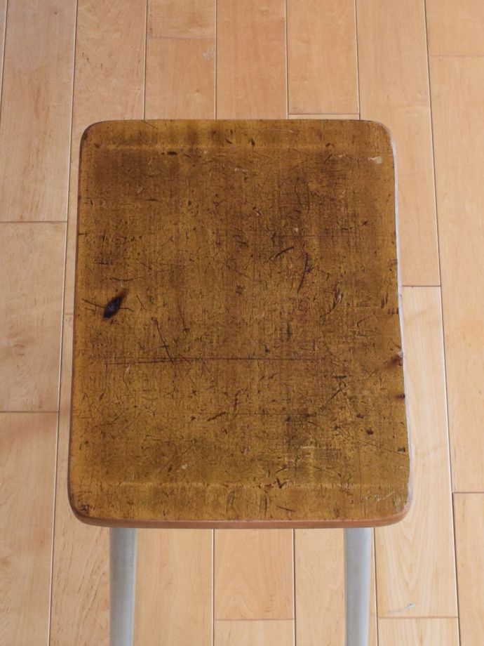 アンティークスツールの座面