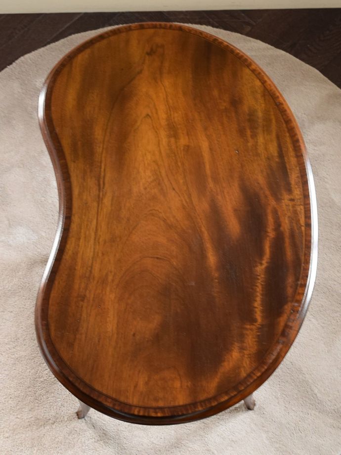 オケージョナルテーブルの天板