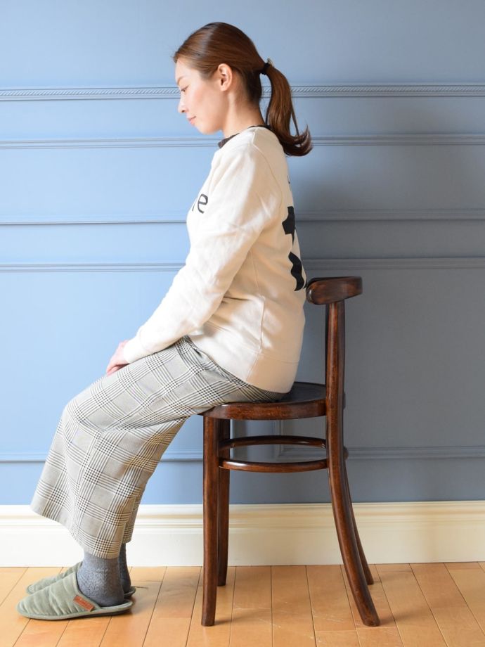 ベントウッドチェアの側面