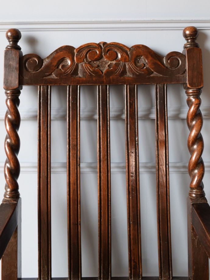 アンティークチェアの装飾