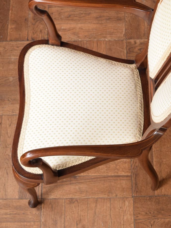 アンティークの椅子の座面