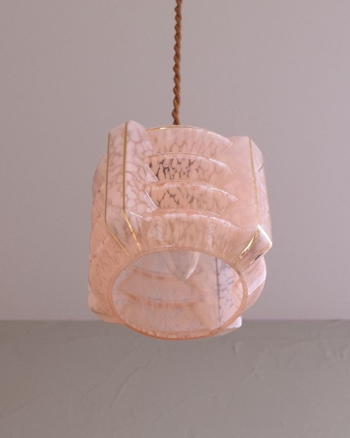 ペンダントライト　照明・ライティング　マーブル模様のアンティークペンダントライト（コード・シャンデリア電球・ギャラリーなし）。。(k-1916-z)