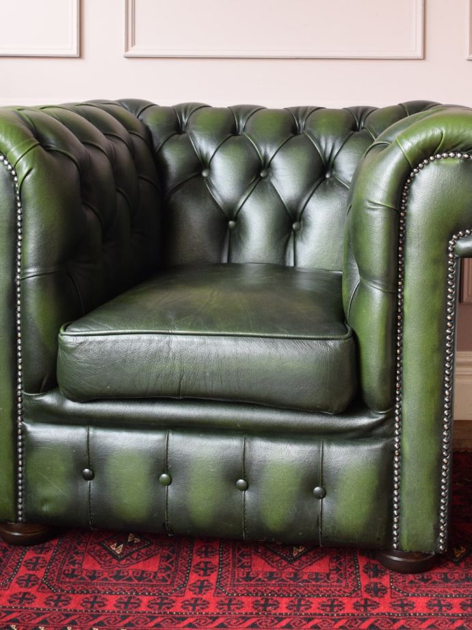 アンティークパーソナルチェアの背もたれ