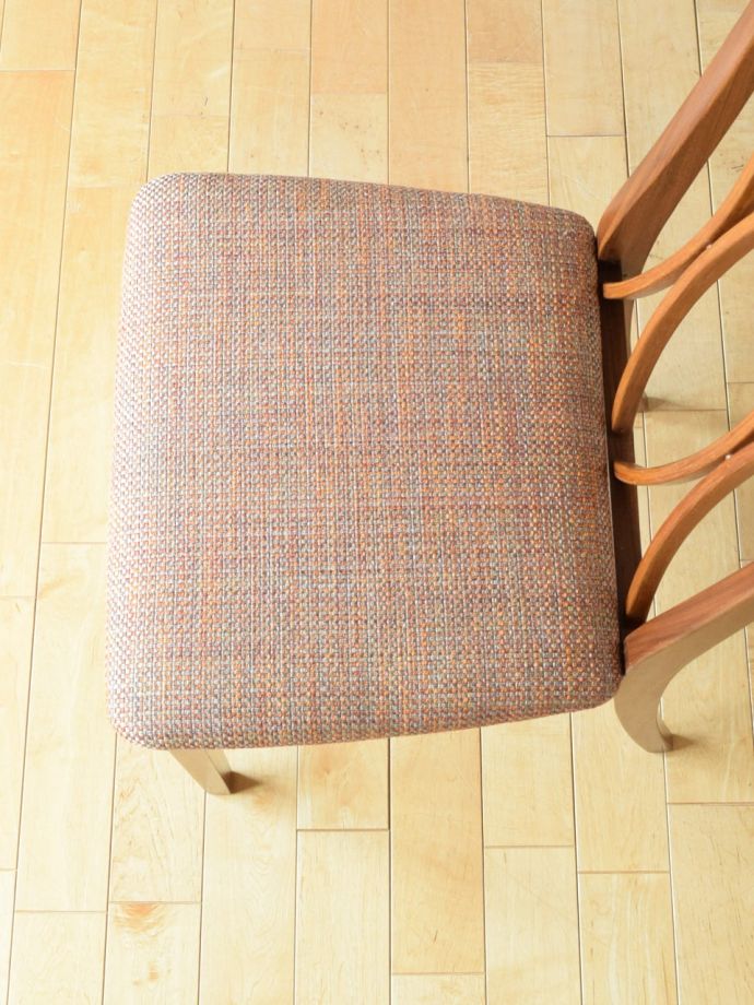 ビンテージチェアの座面