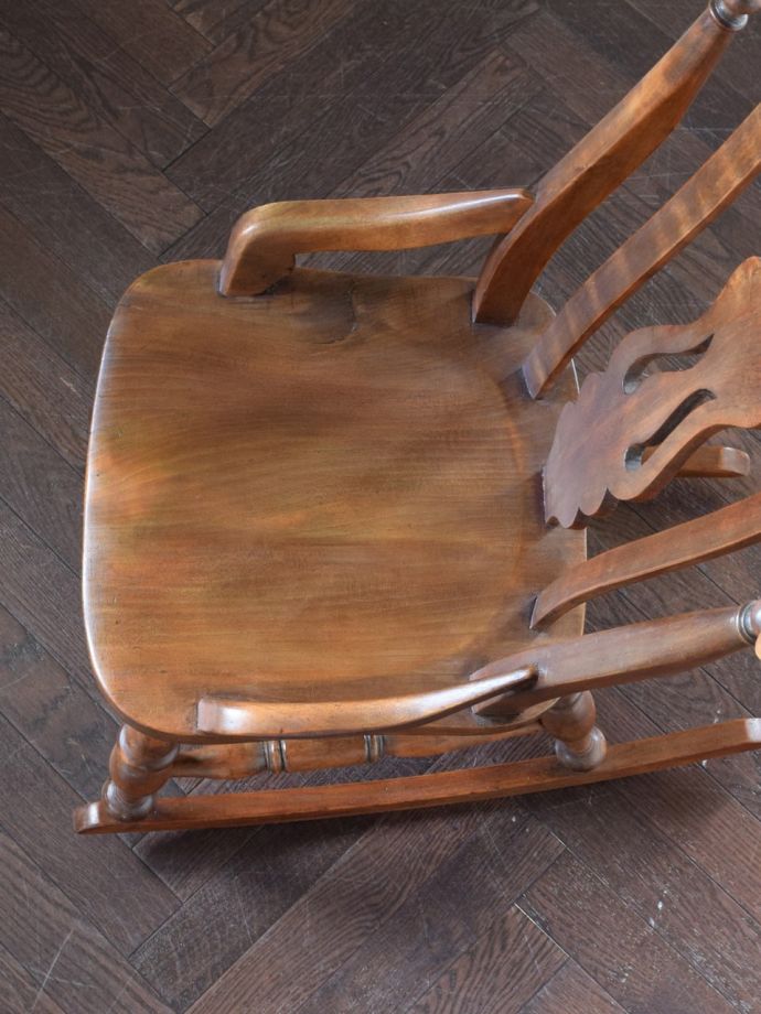 ロッキングチェアの座面