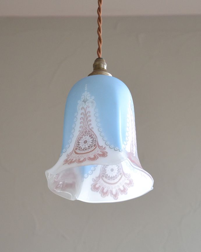 ペンダントライト　照明・ライティング　パステルカラーが可愛いアンティークペンダントライト（コード・シャンデリア電球・ギャラリーなし）。。(k-2032-z)