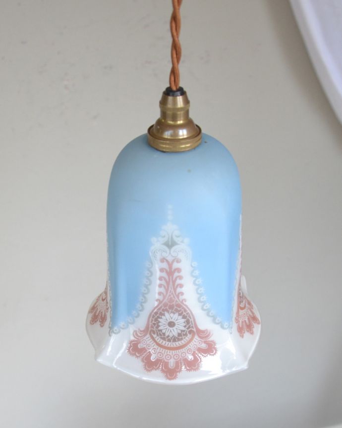 ペンダントライト　照明・ライティング　パステルカラーが可愛いアンティークペンダントライト（コード・シャンデリア電球・ギャラリーなし）。。(k-2032-z)