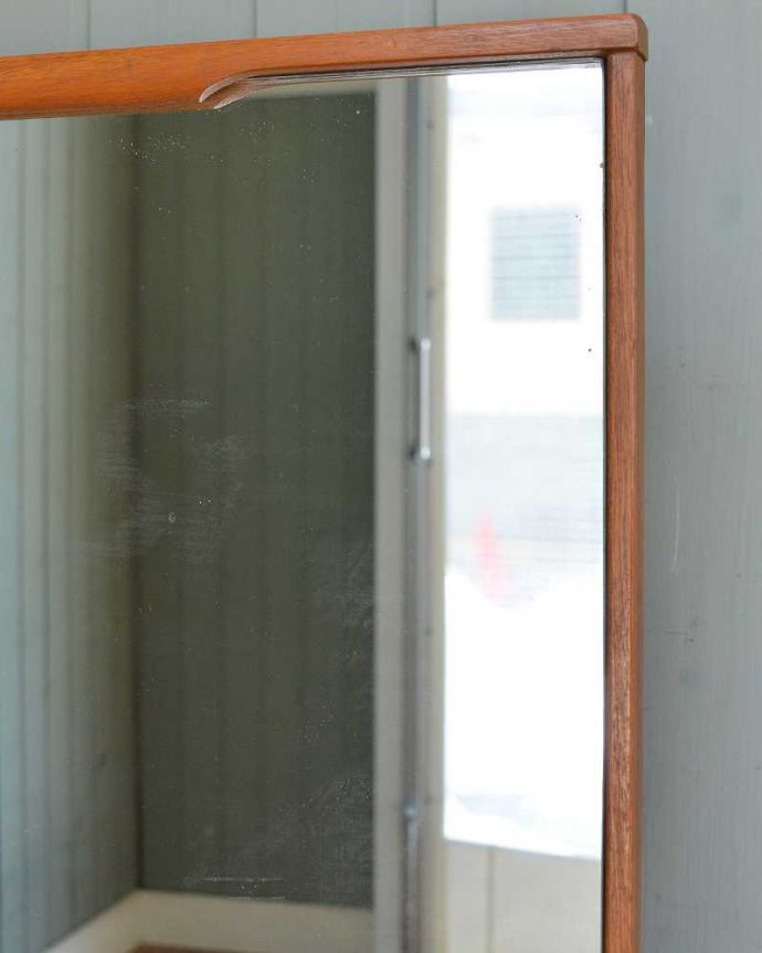 お値下げ⤵️ アンティーク シンプル木製ドレッサー　送料込み　チーク材 お値下げ⤵️ アンティーク シンプル木製ドレッサー 送料込み チーク材