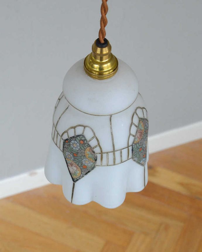 ペンダントライト　照明・ライティング　和室にも合う装飾、アンティークペンダントライト（コード・シャンデリア電球・ギャラリーなし）。。(k-2173-z)