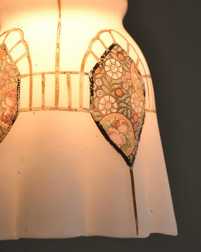 ペンダントライト　照明・ライティング　和室にも合う装飾、アンティークペンダントライト（コード・シャンデリア電球・ギャラリーなし）。。(k-2173-z)