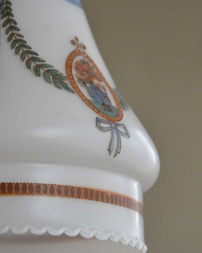 ペンダントライト　照明・ライティング　花かごが素敵なアンティークペンダントライト（コード・シャンデリア電球・ギャラリーなし）。。(k-2174-z)