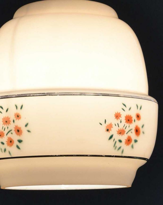 ペンダントライト　照明・ライティング　ピンク×ゴールドがお洒落なアンティークシェードペンダントライト（コード・シャンデリア電球・ギャラリーなし）。。(k-2177-z)