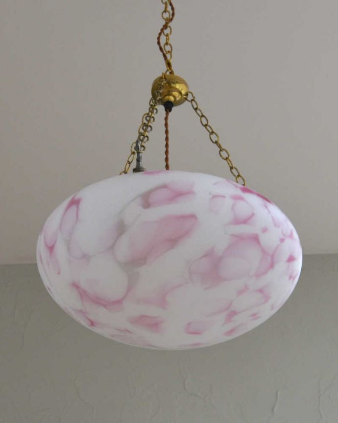 シャンデリア　照明・ライティング　マーブルガラスが美しい英国輸入のアンティークハンギングボウル（Ｅ26球付） 。。(k-2188-z)