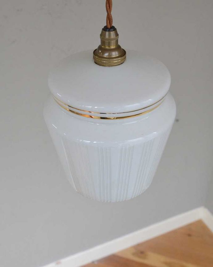 ペンダントライト　照明・ライティング　モダンでキレイなアンティークペンダントライト（コード・シャンデリア球・ギャラリーなし））。。(k-2194-z)