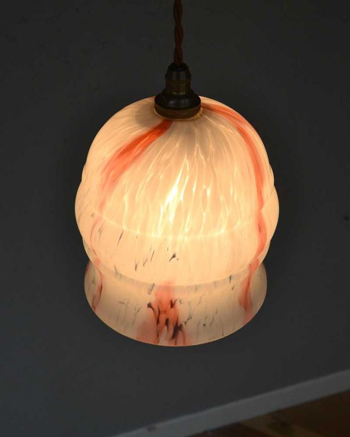 ペンダントライト　照明・ライティング　キャンディのようなマーブル、アンティークシェードペンダントライト（コード・シャンデリア電球・ギャラリーなし）。。(k-2202-z)