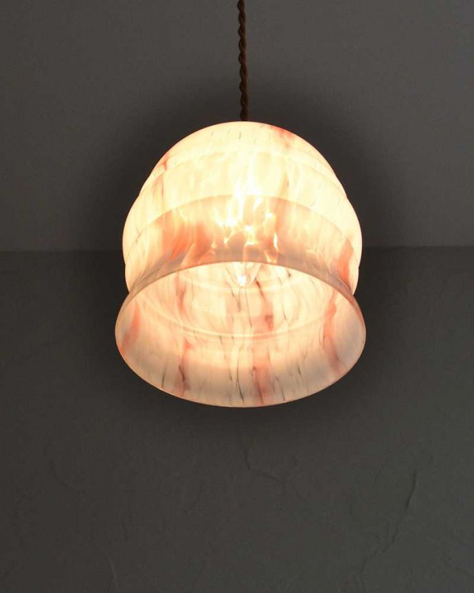 ペンダントライト　照明・ライティング　キャンディのようなマーブル、アンティークシェードペンダントライト（コード・シャンデリア電球・ギャラリーなし）。。(k-2202-z)