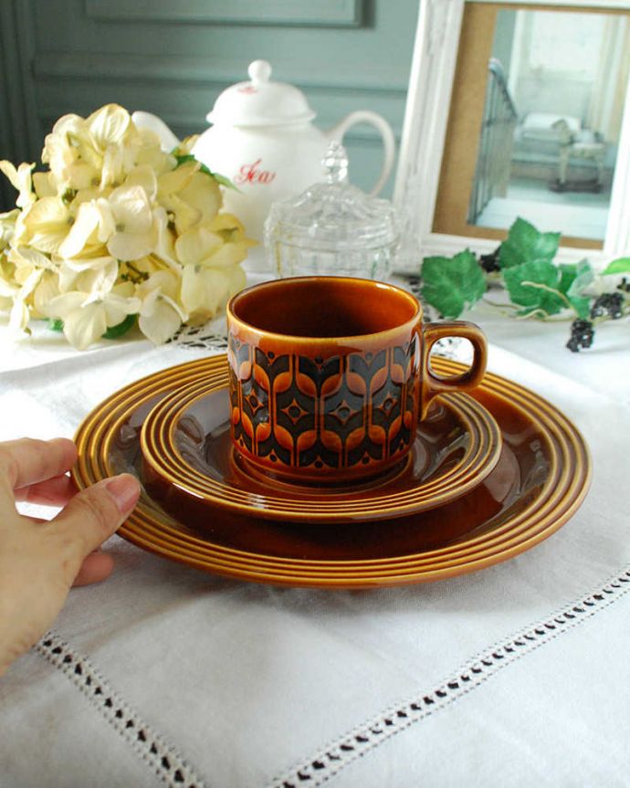 ホーンジーのカップ＆ソーサー(トリオ)