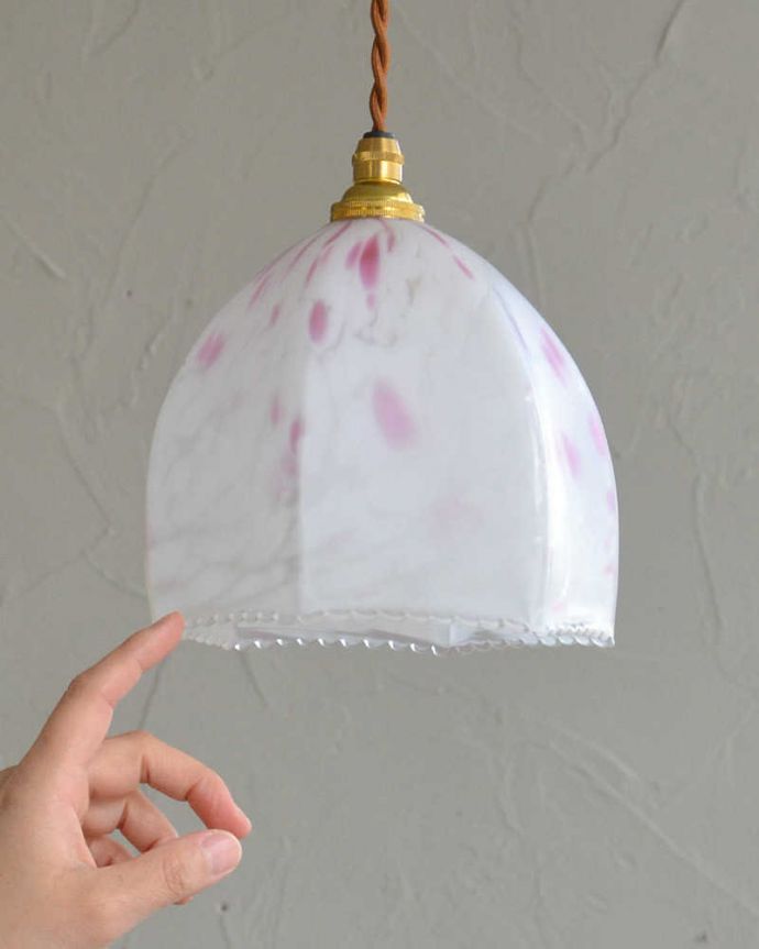 ペンダントライト　照明・ライティング　水の中のようなマーブル、アンティークシェードペンダントライト（コード・シャンデリア電球・ギャラリーなし）。。(k-2216-z)
