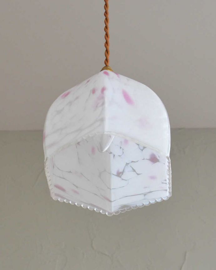 ペンダントライト　照明・ライティング　水の中のようなマーブル、アンティークシェードペンダントライト（コード・シャンデリア電球・ギャラリーなし）。。(k-2216-z)