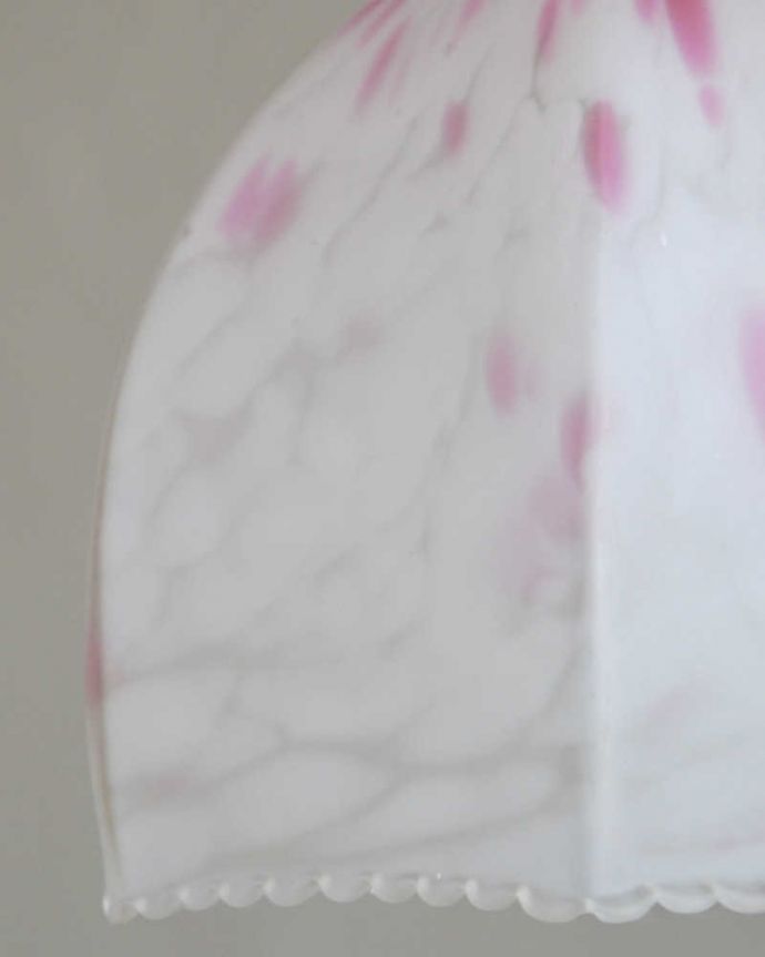 ペンダントライト　照明・ライティング　水の中のようなマーブル、アンティークシェードペンダントライト（コード・シャンデリア電球・ギャラリーなし）。。(k-2216-z)