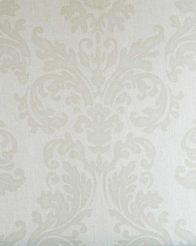 アンティークのキャビネット　アンティーク家具　英国のアンティーク家具、お洒落なかたちの美しいガラスキャビネット（ショーケース）。新しい生地で張り替えましたキャビネットの表情に合わせて新しい背板の生地を選びました。(k-2294-f)