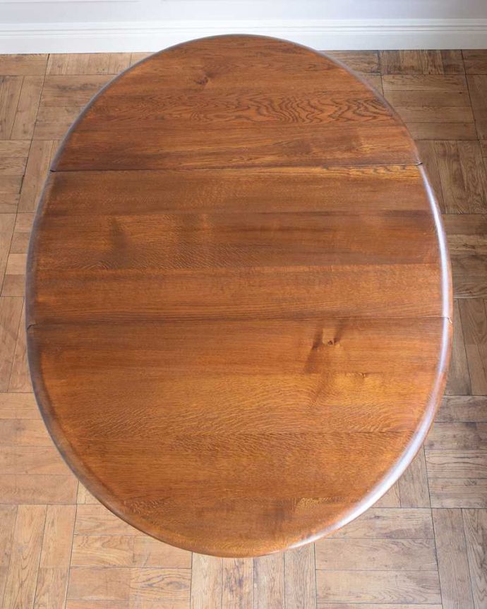 アーコールの家具　アンティーク家具　めずらしいアーコールのアンティーク伸張式のゲートレッグテーブル、イギリス輸入の家具。天板の修復には自信があります。(k-2308-f)