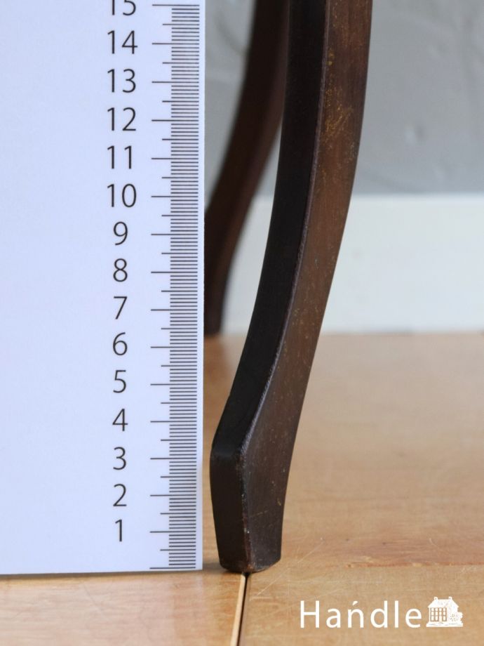 アンティーク家具の脚