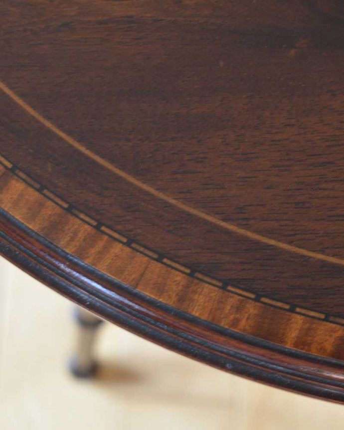 オケージョナルテーブルの天板