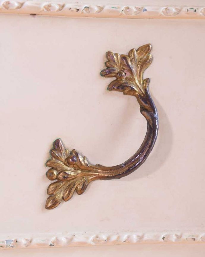 アンティーク家具の取っ手