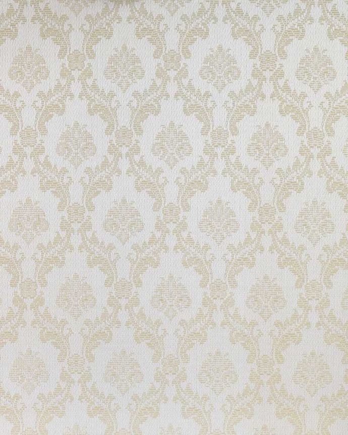 アンティークのキャビネット　アンティーク家具　英国のアンティーク家具、明るい色のガラスキャビネット（飾り棚） 。新しい生地で張り替えましたキャビネットの表情に合わせて新しい背板の生地を選びました。(k-2629-f)