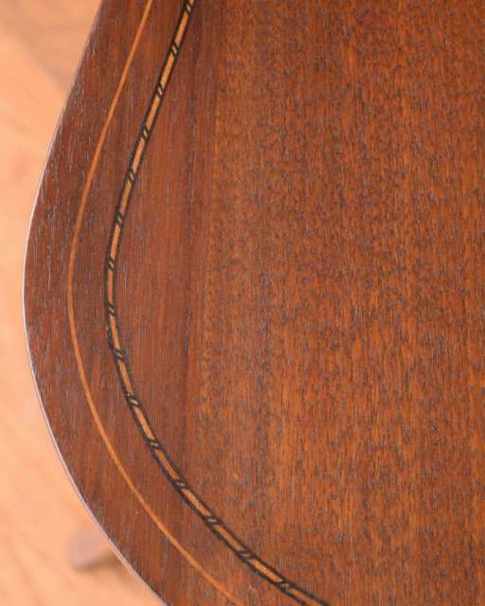 オケージョナルテーブルの天板