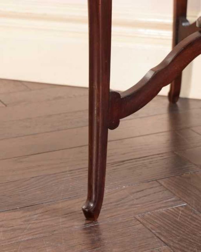 アンティーク家具の脚