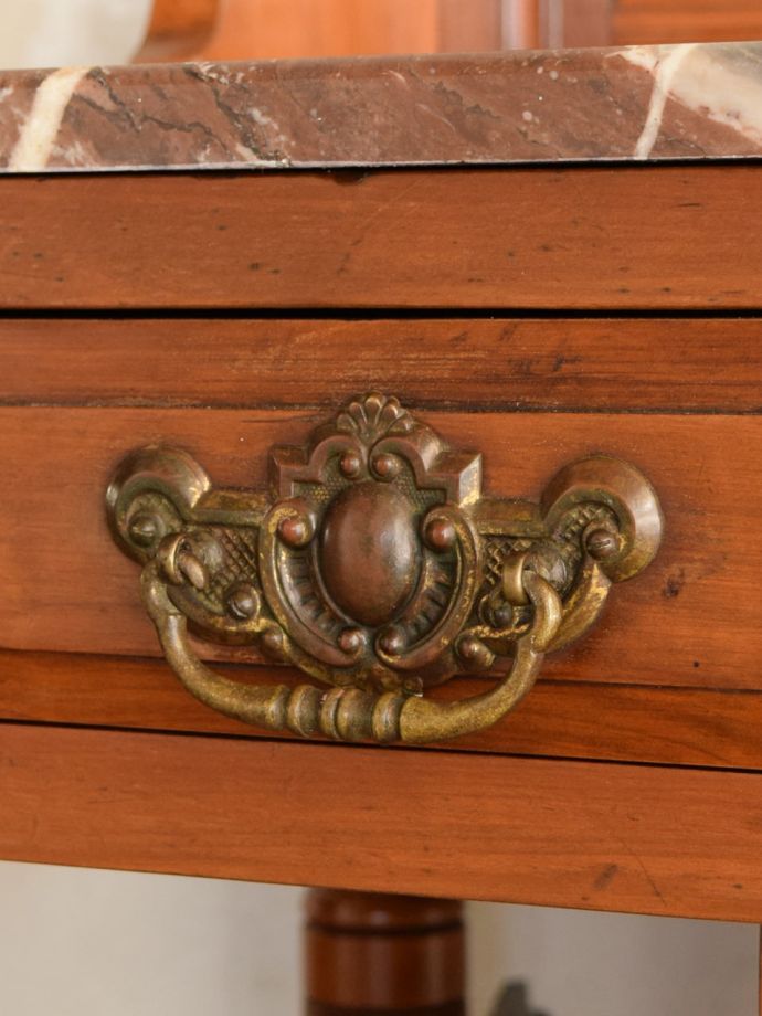 ウォッシュスタンドの取っ手