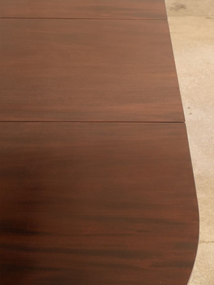 テーブルを近くで見てみると･･･