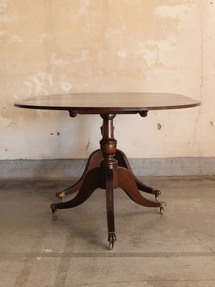 テーブルの角度を変えて見てみると