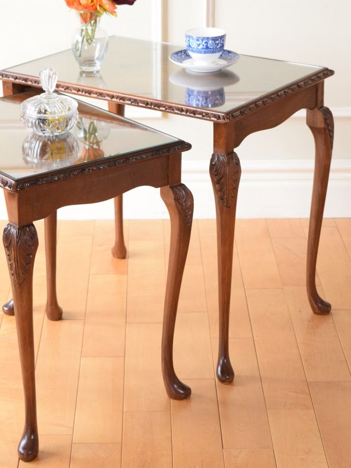 アンティークのテーブルの天板