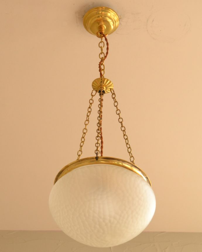 ペンダントライト　照明・ライティング　イギリスで見つけたアンティークハンギングボウル(E26丸球) 。。(k-2772-z)