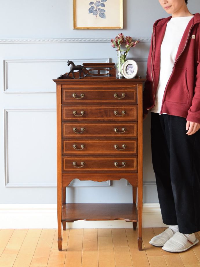 英国アンティークのミュージックチェスト