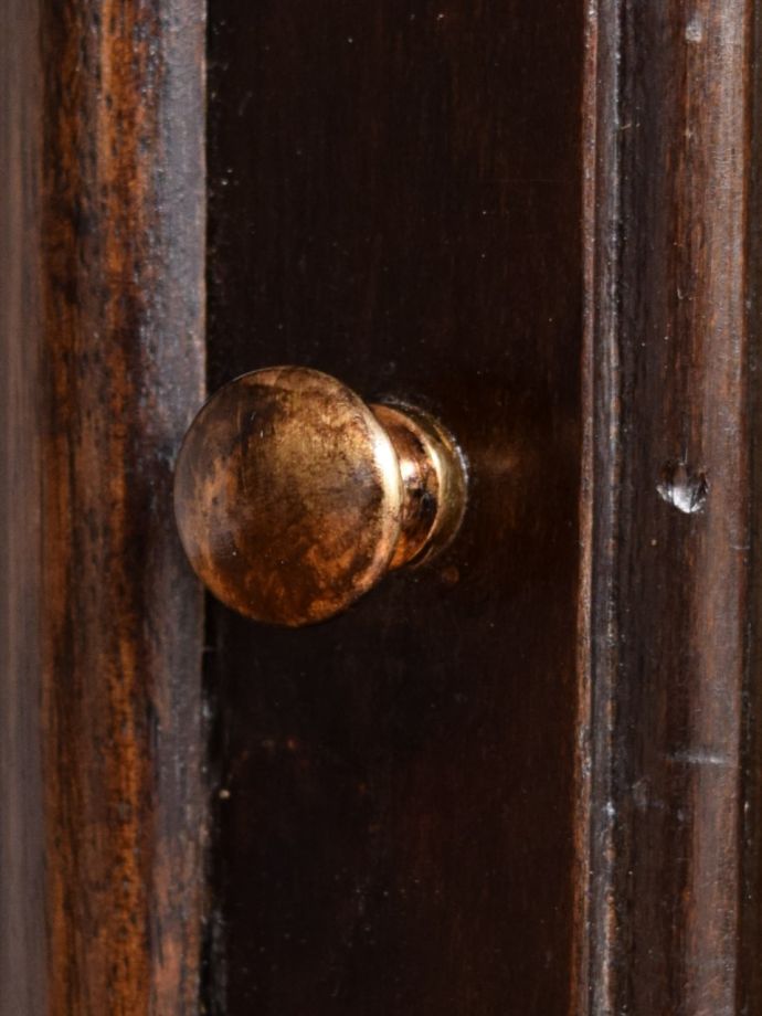 アンティーク家具の取っ手