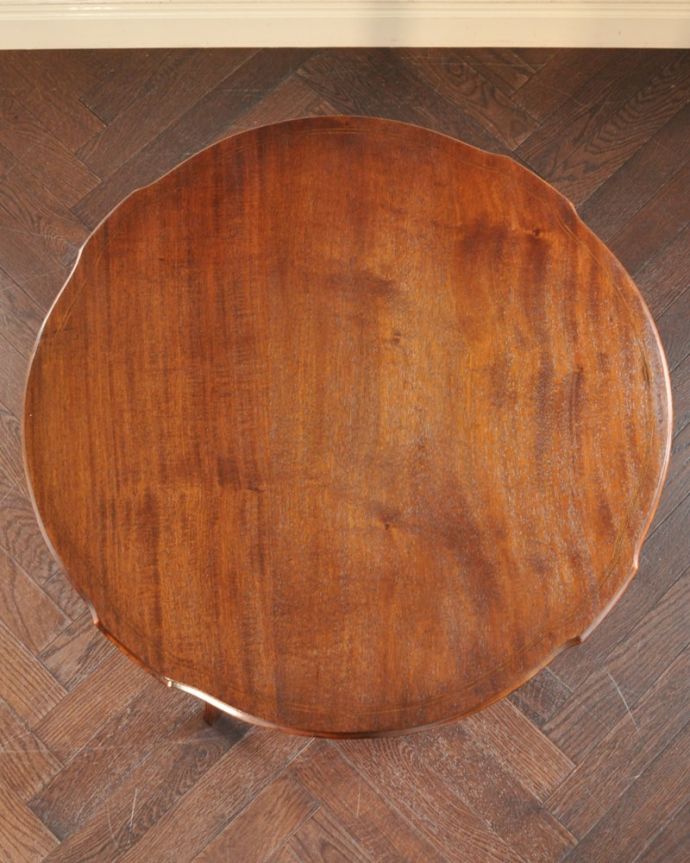 オケージョナルテーブルの天板