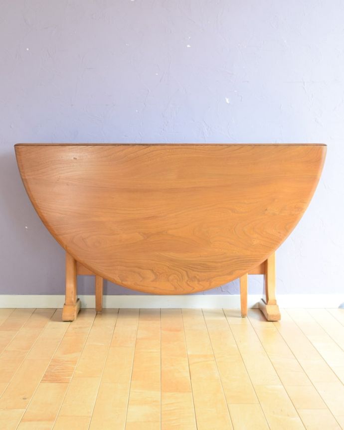 アーコールの家具 アンティーク家具 アンティーク テーブル(アーコール) 天板を閉じると…閉じて壁に付ければなんだか違う家具に見えちゃうんです。(k-2792-f)