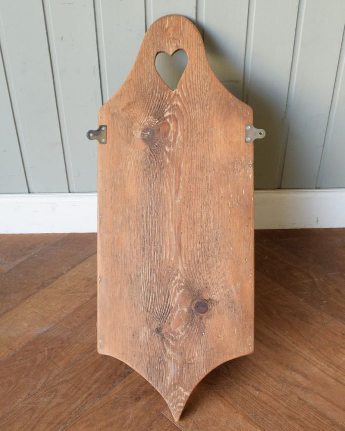 ウォールキャビネット　アンティーク家具　アンティーク ウオールボックス　後ろ姿も見て下さい。(k-2793-f)