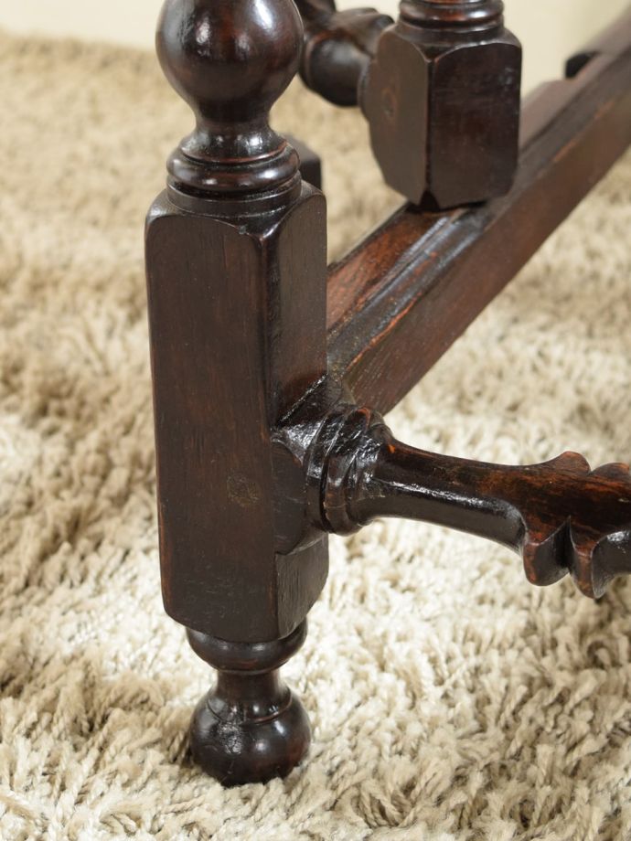 伸長式テーブルの脚