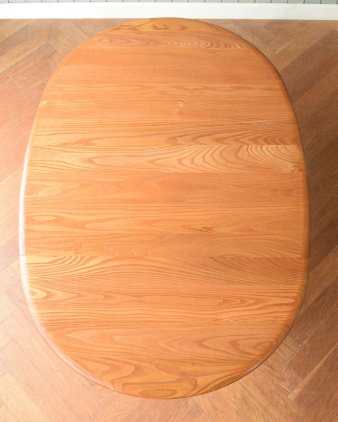 アーコールの家具　アンティーク家具　アンティーク テーブル（アーコール）　やっぱり気になる天板の仕上げ方テーブルの主役はやっぱり天板。(k-2802-f)