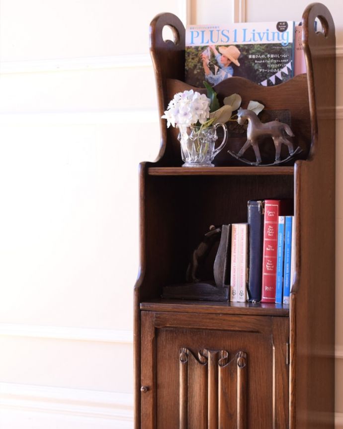 マガジンラック アンティーク家具 アンティーク マガジンラック 意外とたっぷり収納できるんです。(k-2805-f)