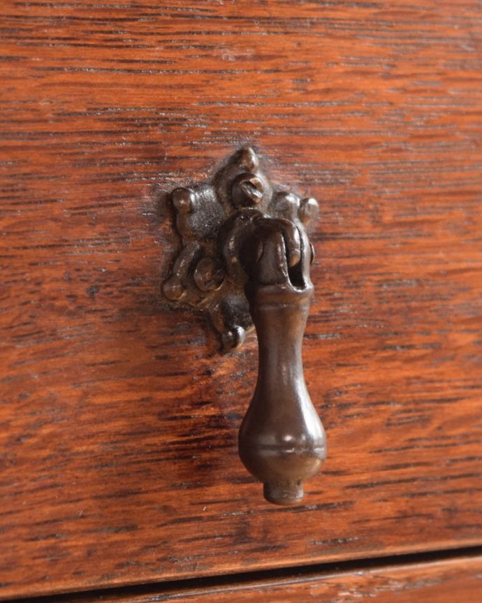 アンティーク家具の取っ手
