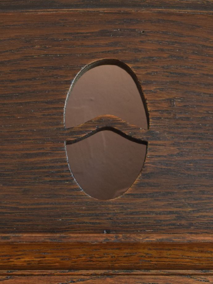 ドレッサーの装飾