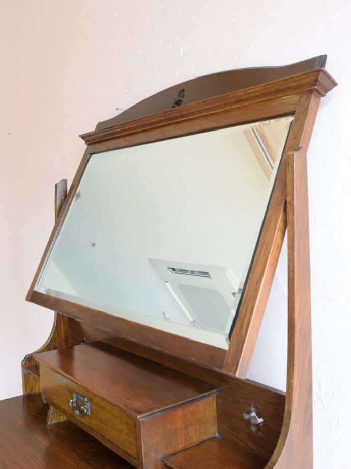 アンティークの鏡