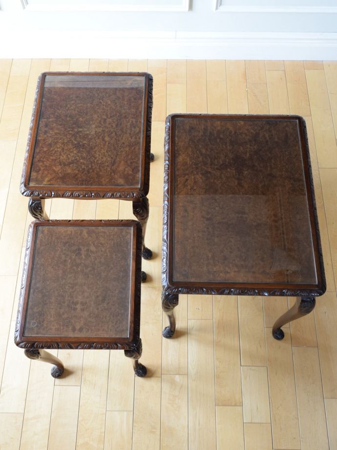 アンティークのテーブルの天板