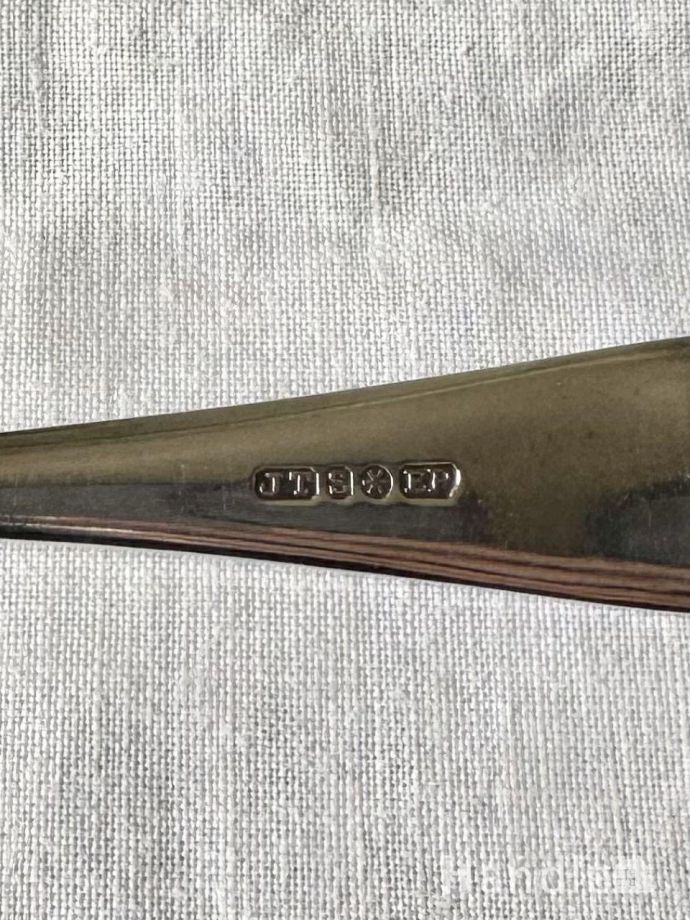 アンティークのシルバープレート